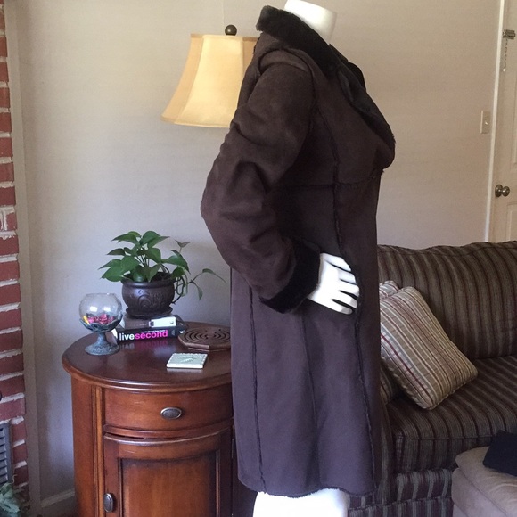 Cache suede coat - Picture 4 of 9